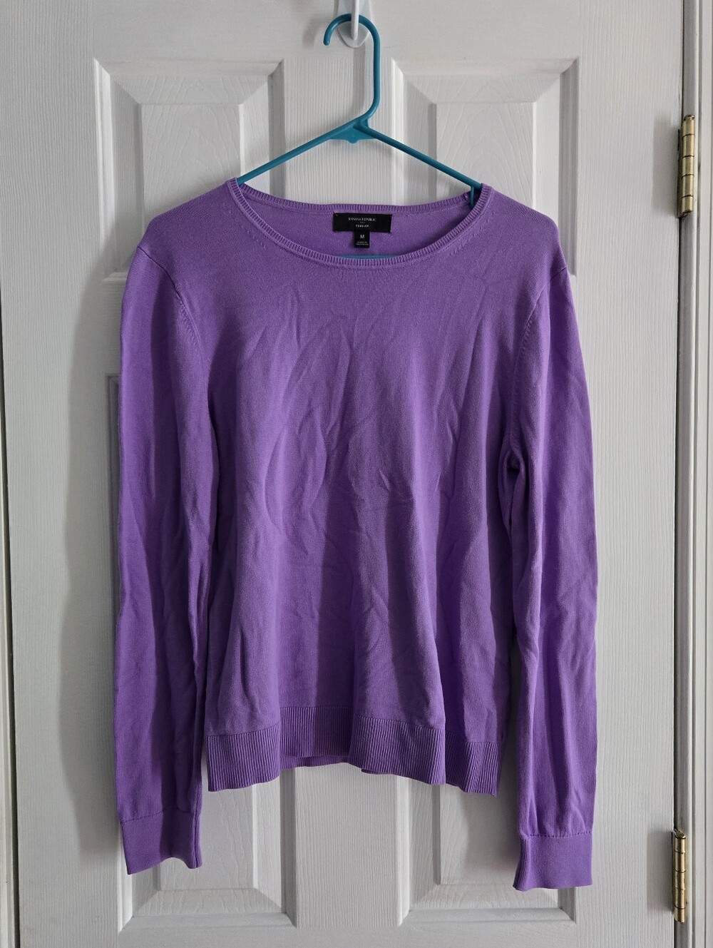 Banana Republic Lavender Purple Crewneck Sweater Medium